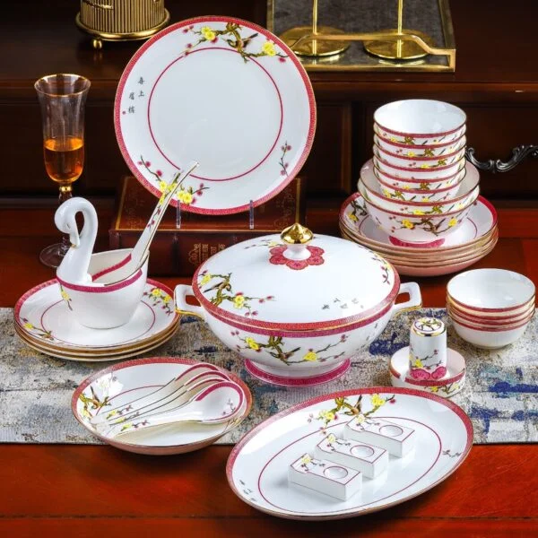 Luxe Crockery Dinner