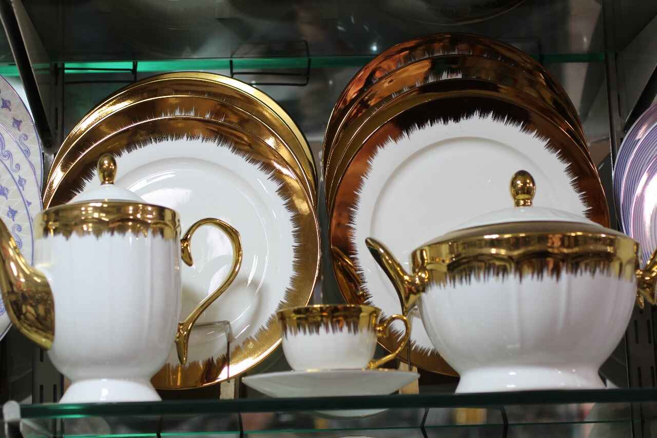 8 Person Premium Bone China Dinner Set – 61 Pieces (Golden Edition)