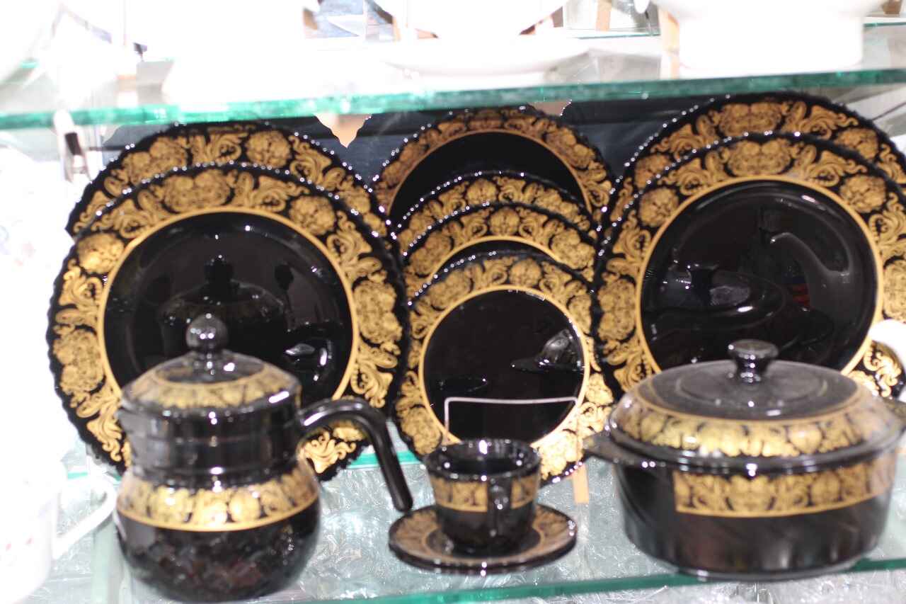 8 Person Stone Dinner Set – 72 Pieces (Gold Edition)